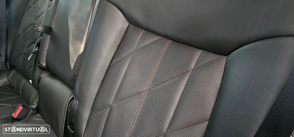 Infiniti QX70 3.7 AWD Aut. S Design - 27