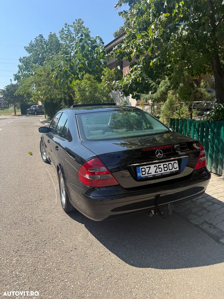 Mercedes-Benz E - 2