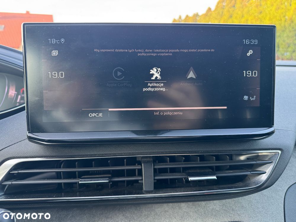Peugeot 5008 PureTech 130 EAT8 Stop & Start GT - 36