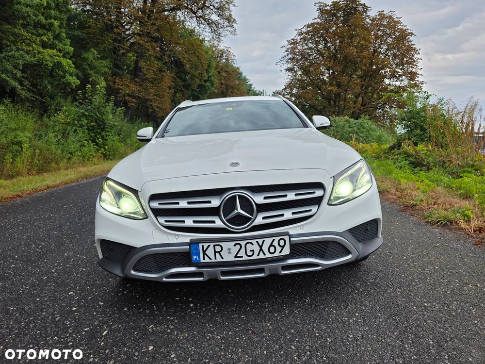 Mercedes-Benz Klasa E 220 d 4-Matic All-Terrain - 6