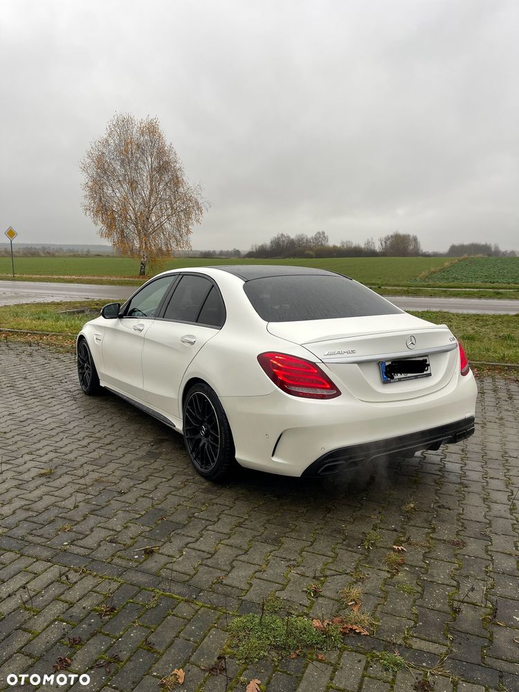 Mercedes-Benz Klasa C AMG 63 - 4