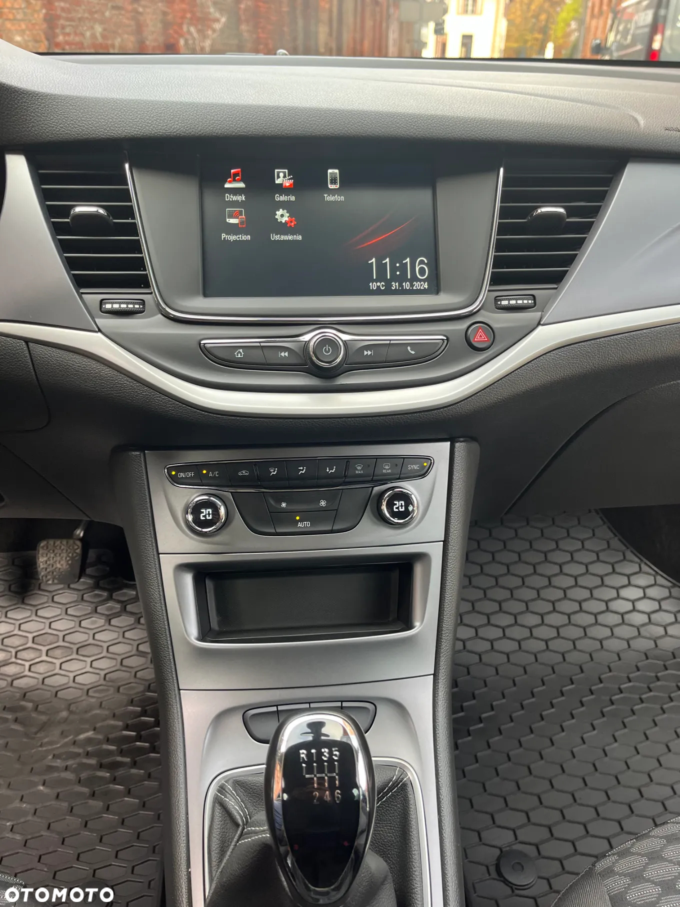 Opel Astra - 14