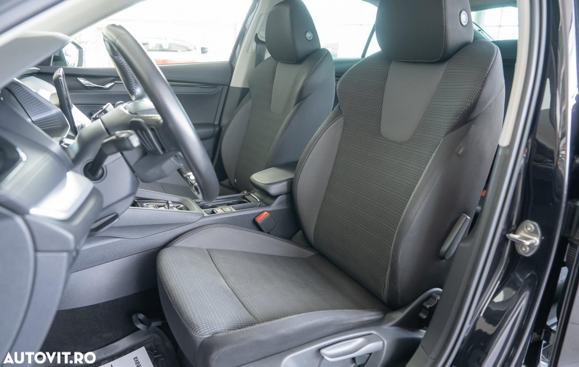 Skoda Octavia 1.0 TSI e-TEC DSG Style - 6