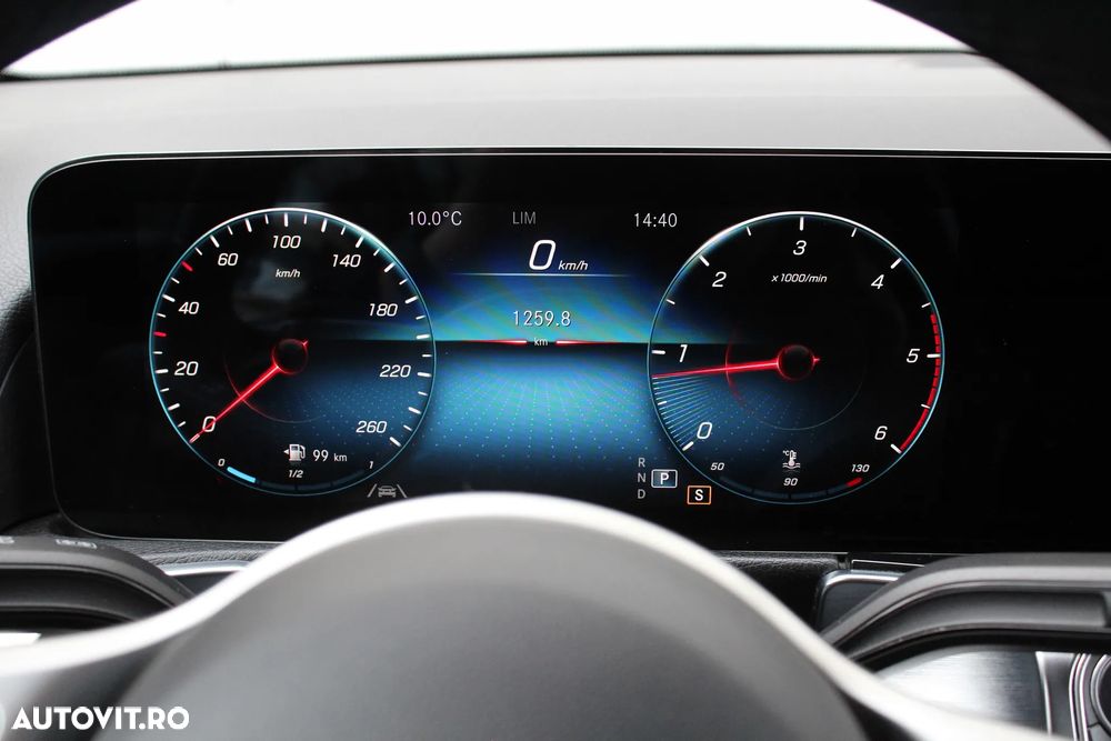 Mercedes-Benz GLB 200 d 4MATIC 8G-DCT AMG Line Advanced Plus - 37