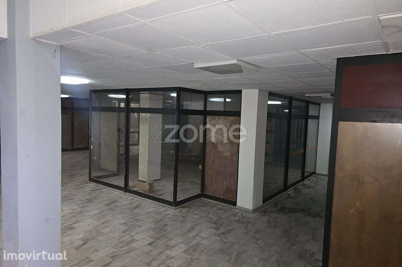 LOJA CENTRO DE BRAGA - Grande imagem: 2/10