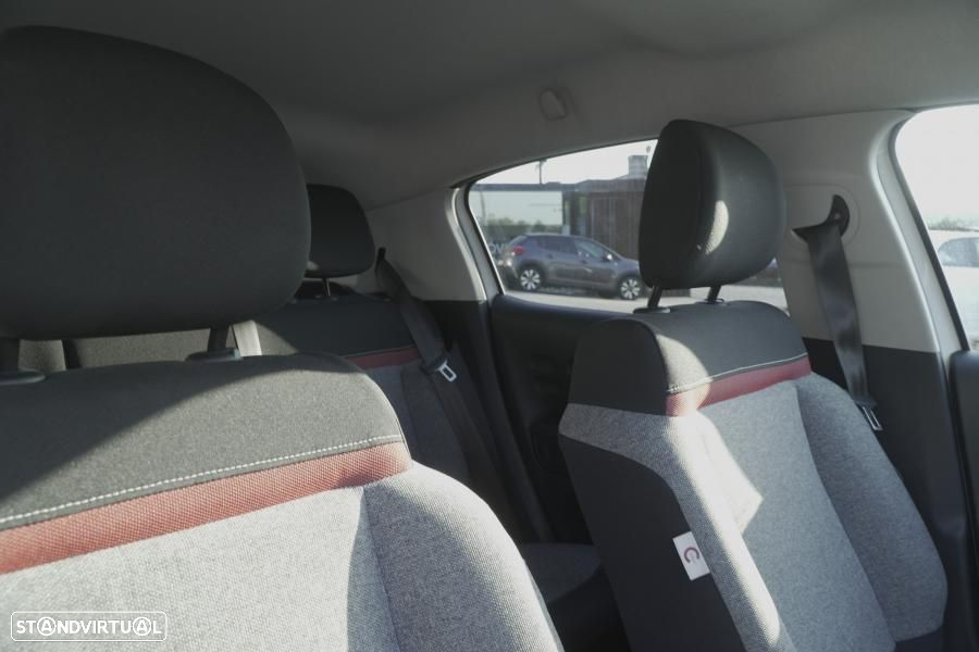 Citroën C3 1.2 PureTech C-Series - 10