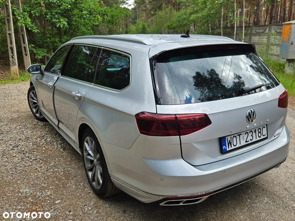 Volkswagen Passat 2.0 TDI SCR DSG 4Motion Elegance - 7