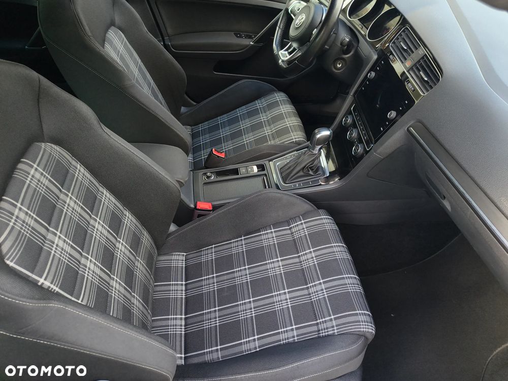 Volkswagen Golf GTD (BlueMotion Technology) DSG - 10