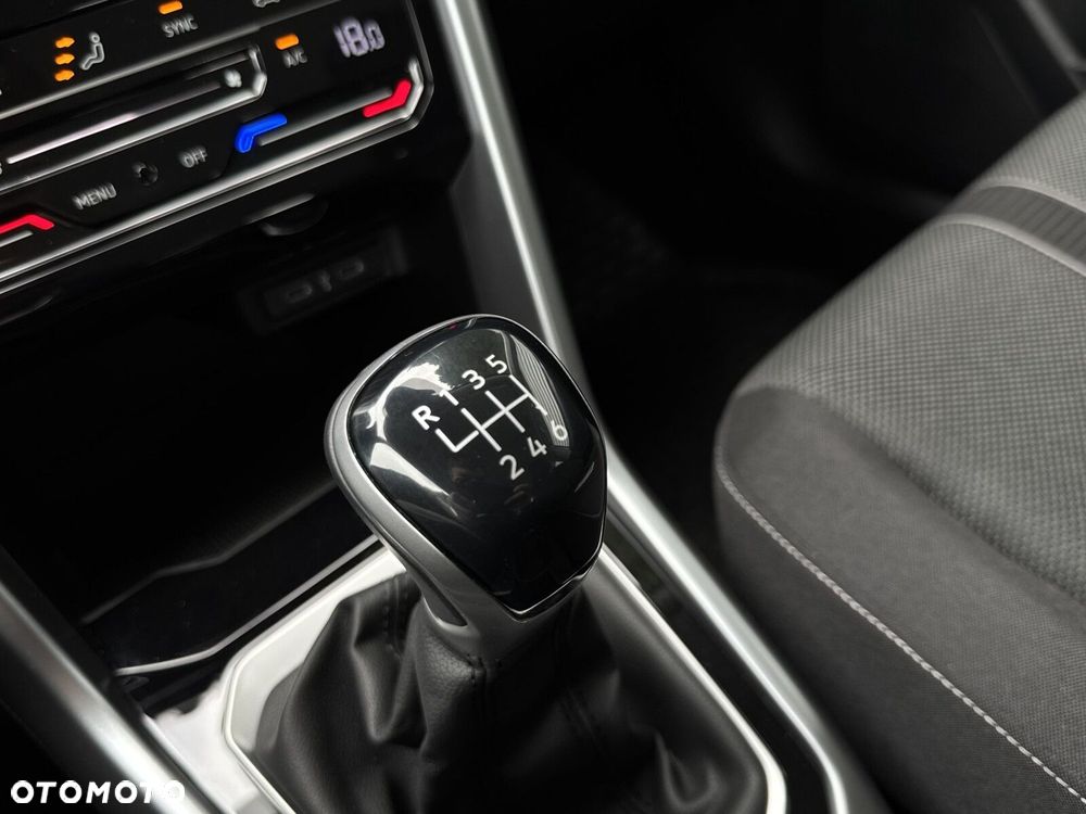 Volkswagen T-Roc 1.5 TSI Life - 18
