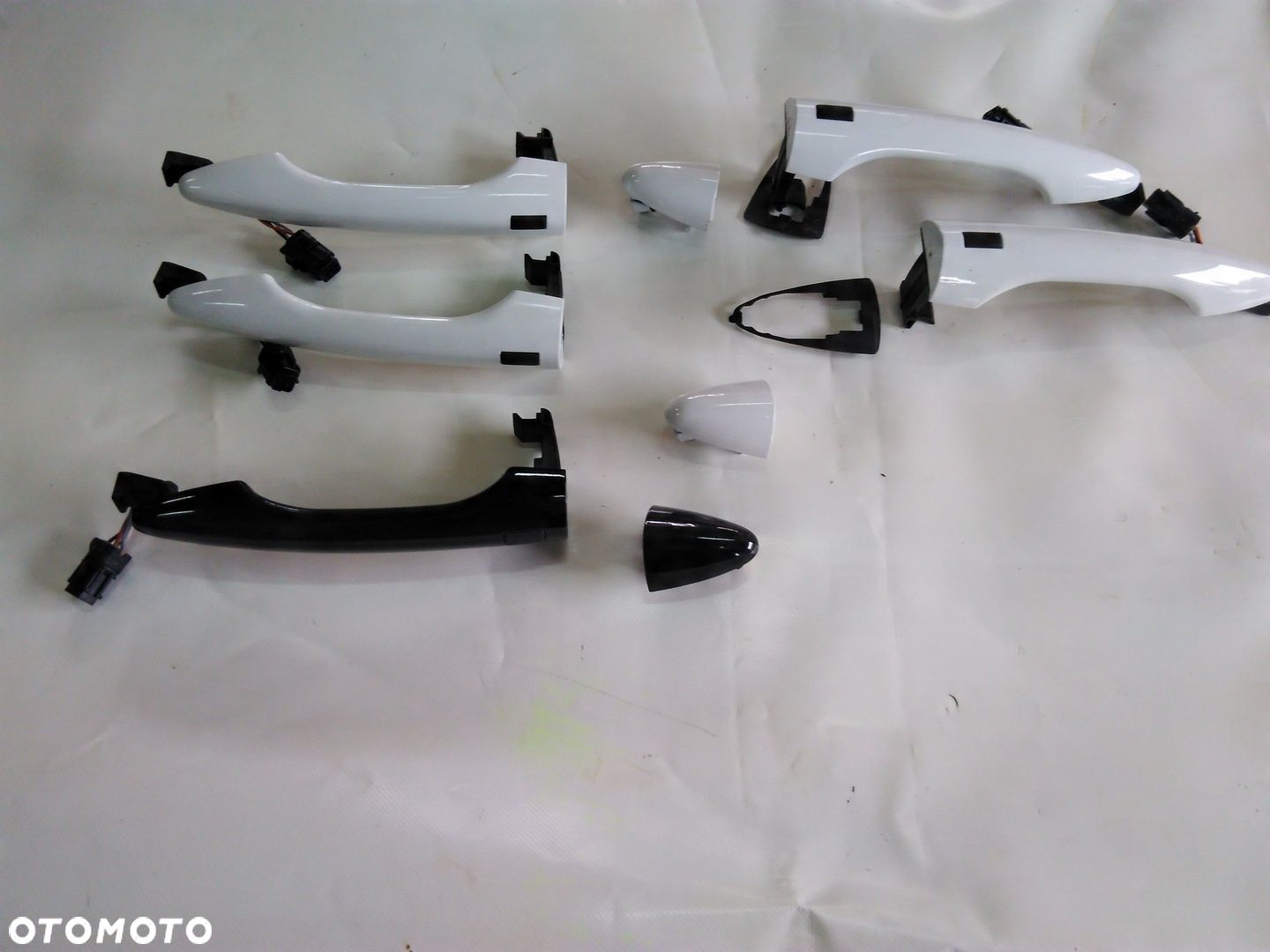 HYUNDAI IX35 KLAMKA PRAWA LEWA PRZOD KEYLESS GO - 1