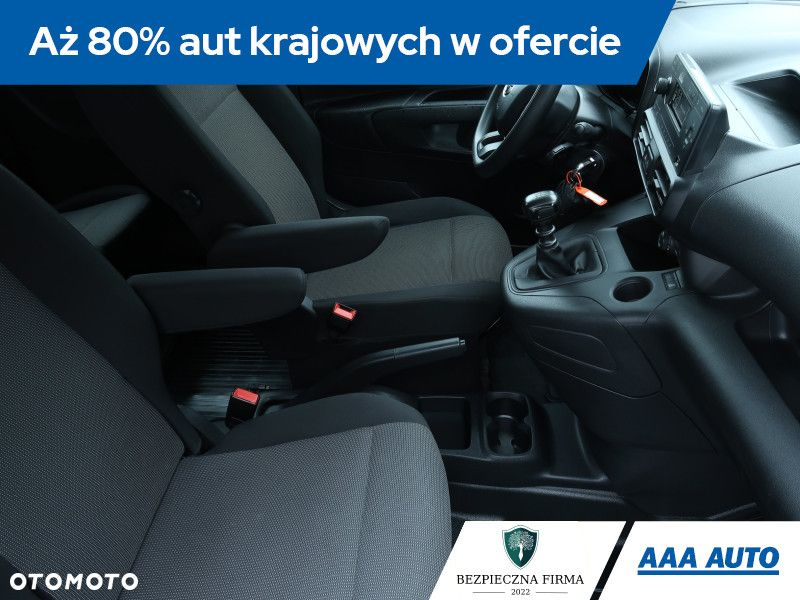 Toyota Proace City - 10