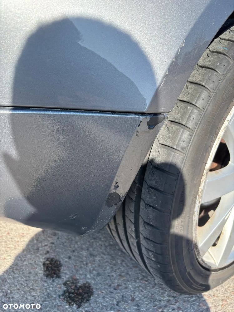 Volkswagen Golf 2.0 TDI United - 18