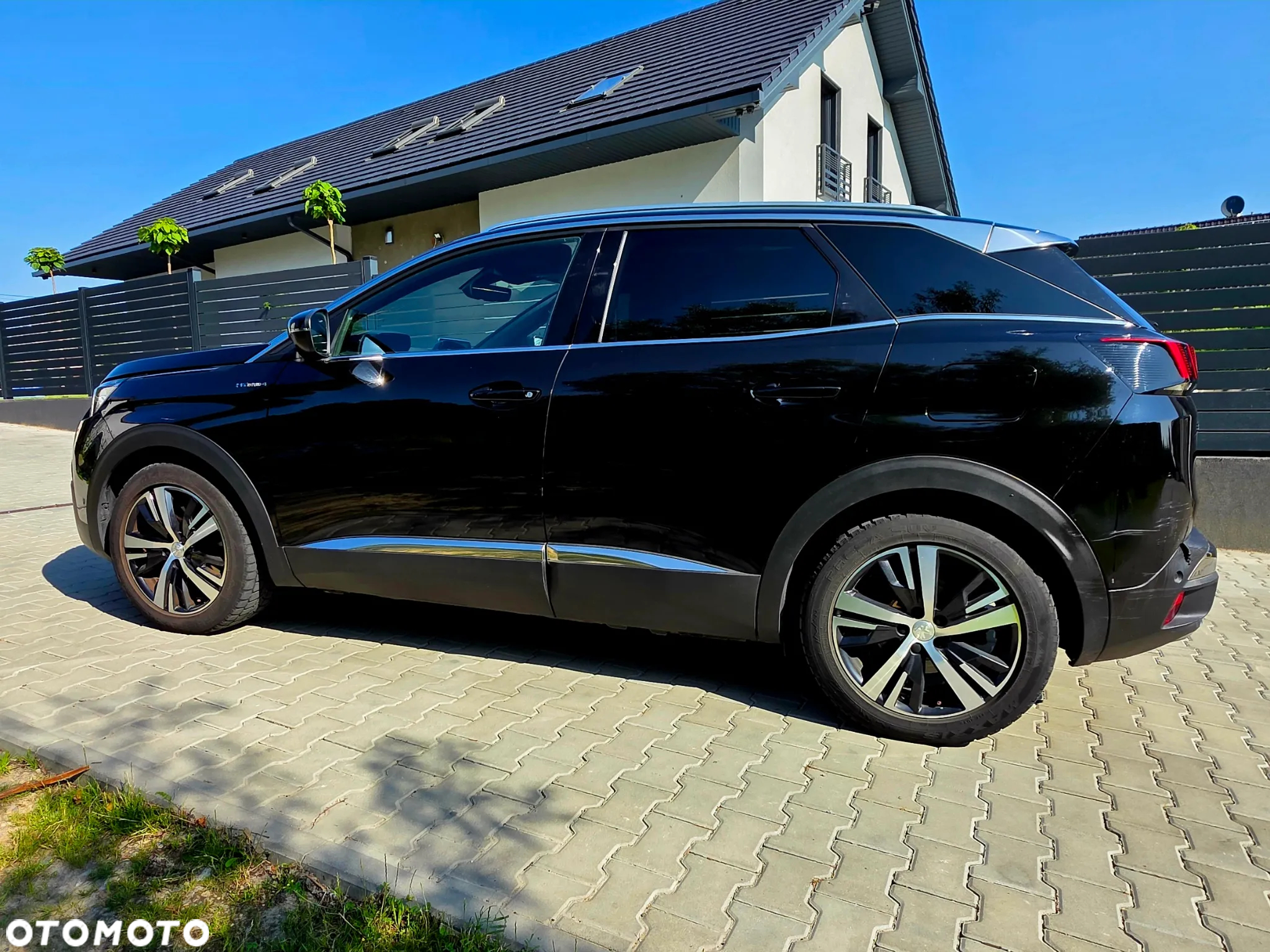 Peugeot 3008 1.6 PureTech Hybrid4 PHEV GT Pack S&S EAT8 - 6