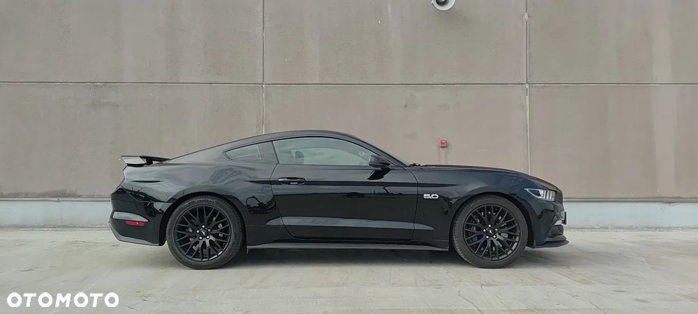 Ford Mustang - 10