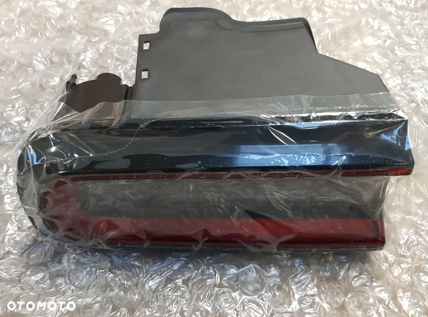NOWA OE lampa tył LEWA zew. DODGE CHALLENGER 17-18