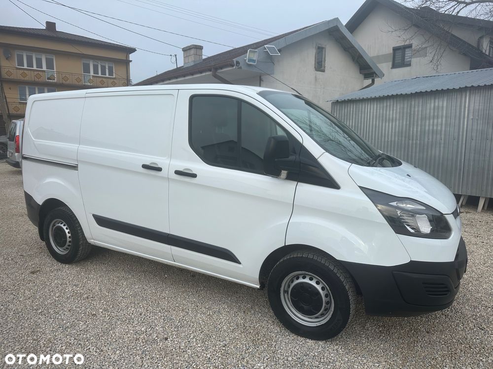 Ford Transit Custom - 9