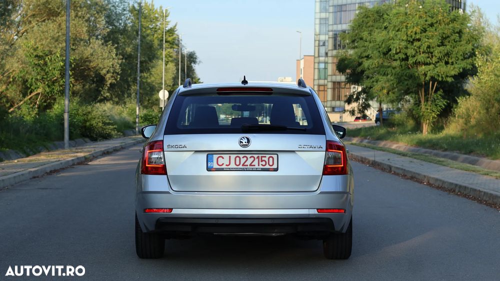 Skoda Octavia - 32