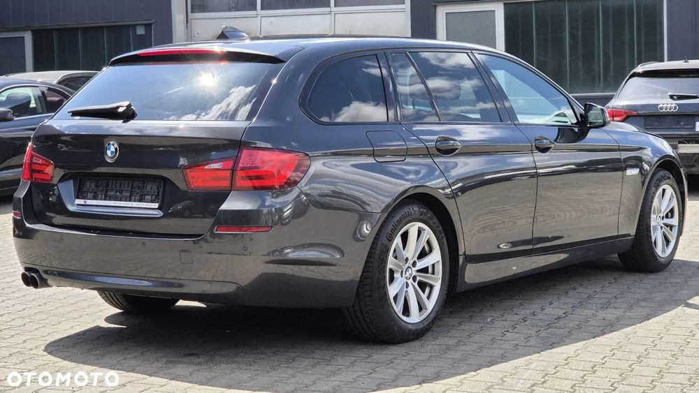 BMW Seria 5 520d - 9