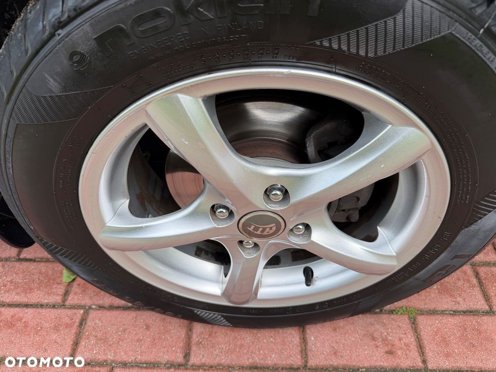 Hyundai i20 - 22