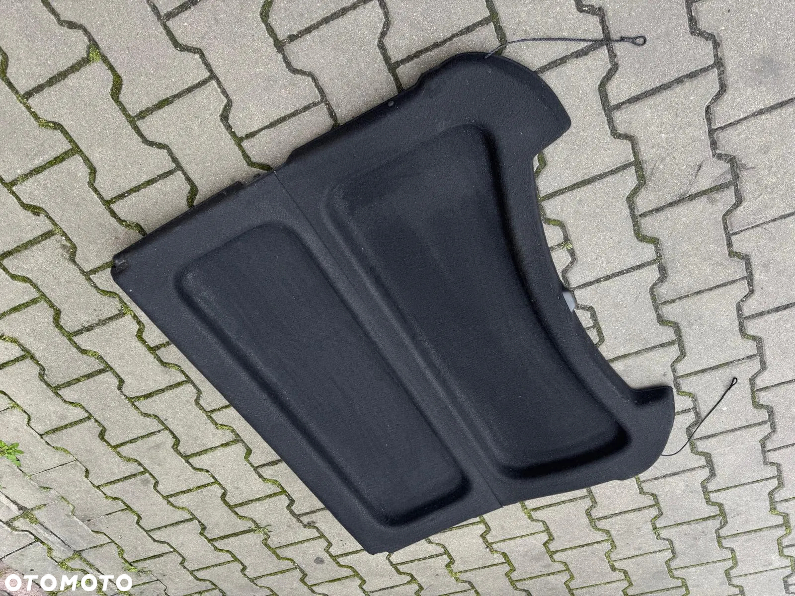 PÓŁKA BAGAŻNIKA DACIA DUSTER -ŁAMANA - 4