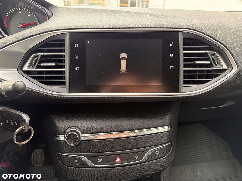 Peugeot 308 - 15