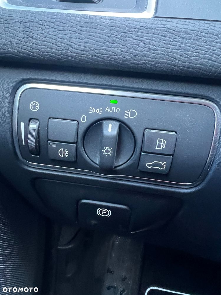 Volvo XC 60 D3 Geartronic Momentum - 35