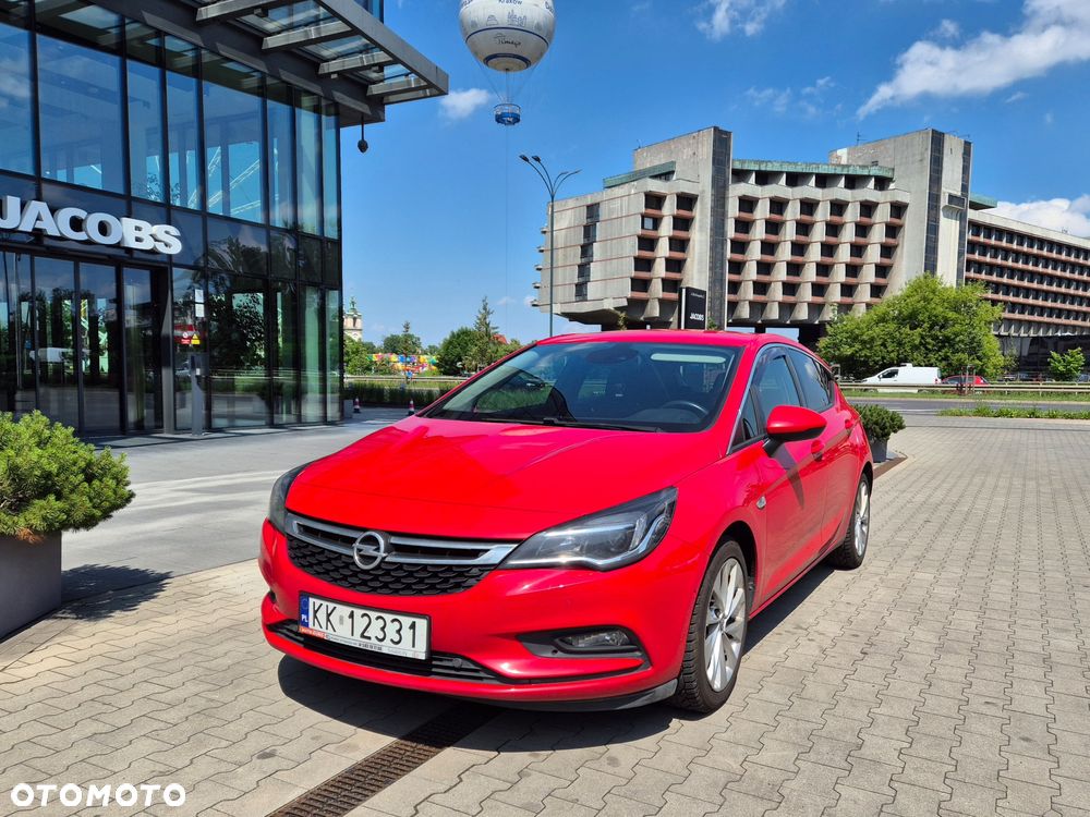 Opel Astra 1.6 D (CDTI) Start/Stop Dynamic - 1