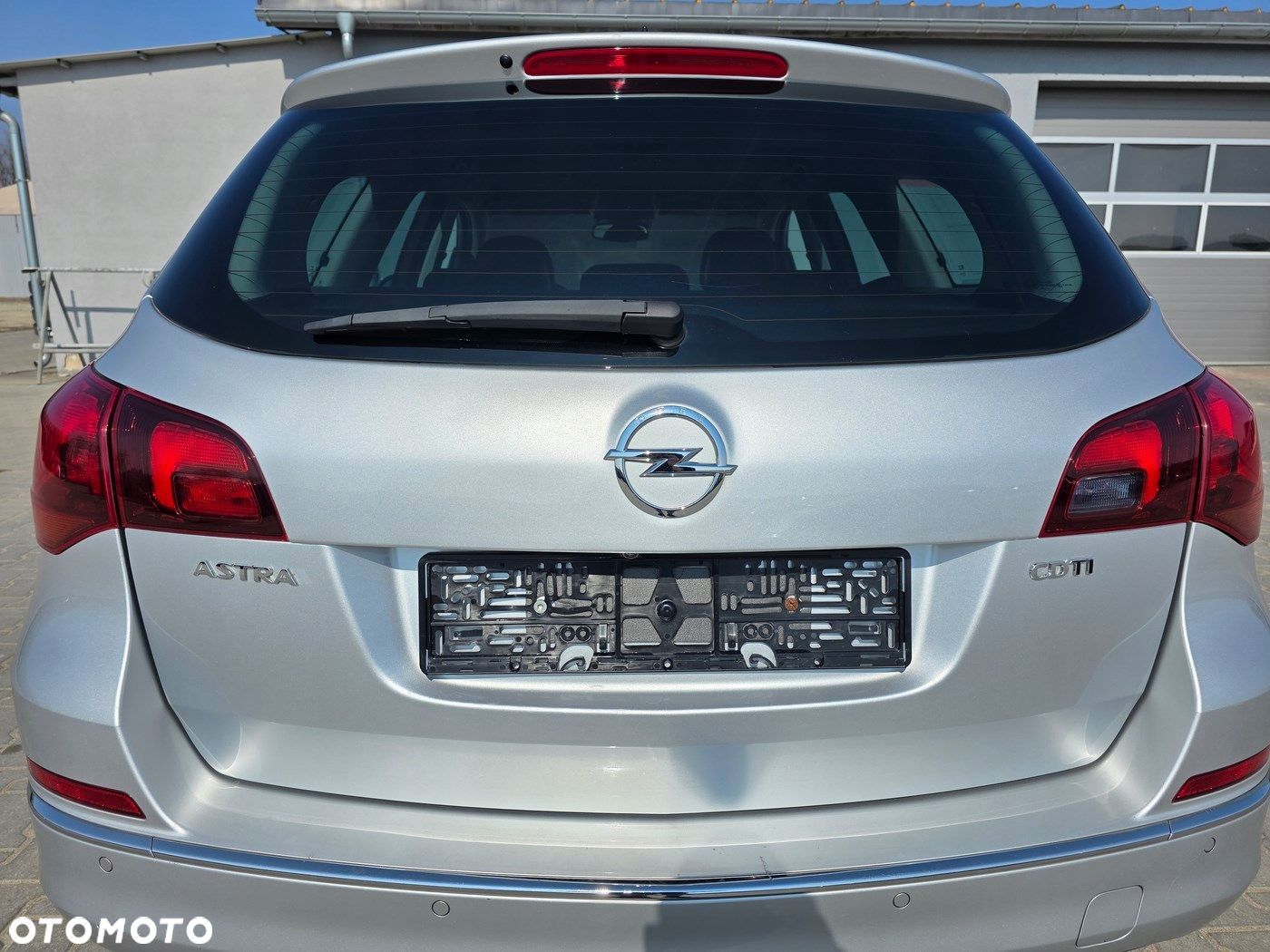 OPEL ASTRA J IV 4 KOMBI LIFT KLAPA TYLNA KOMPLETNA KAMERA LAKIER Z176 - 1