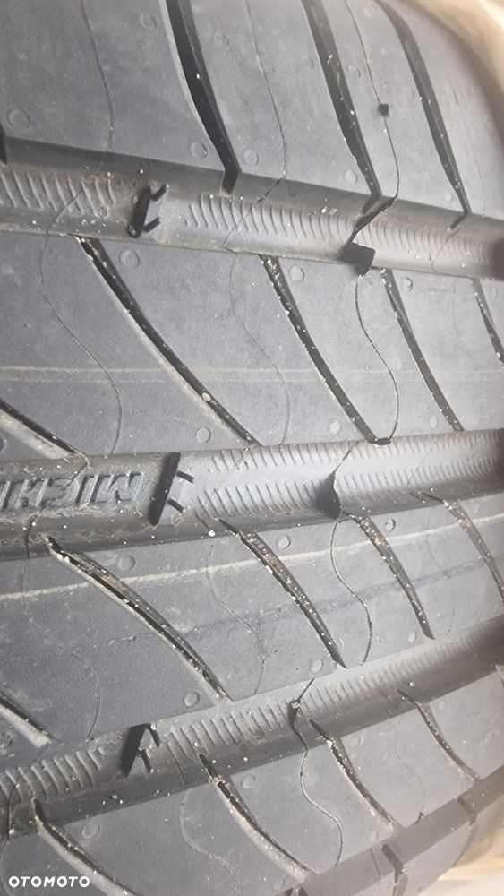 Sprzedam nowe opony letnie 215/65/R17 MICHELIN - 2