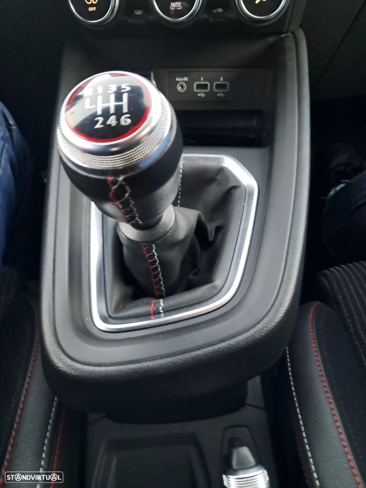 Renault Clio 1.5 Blue dCi RS Line - 12