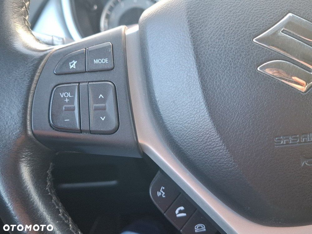 Suzuki Vitara - 24