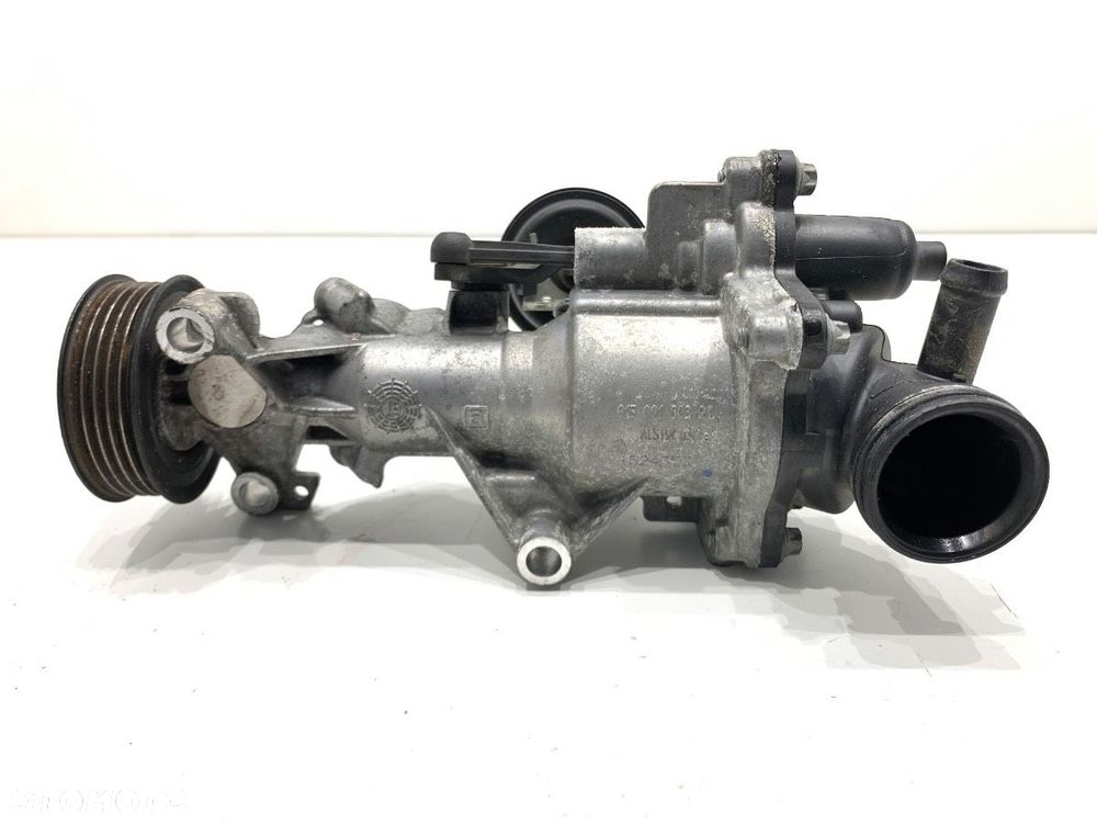 POMPA WODY  MERCEDES-BENZ KLASA A (W176) 2012 - 2018 A 180 (176.042) 90 kW [122 KM] benzyna 2012 - - 3