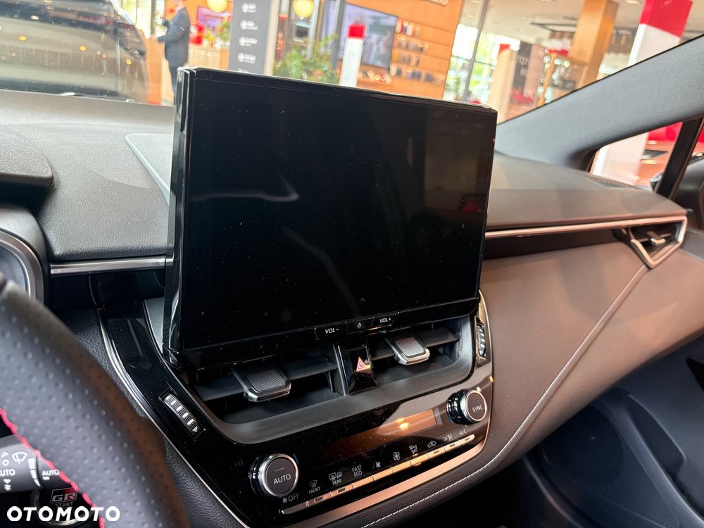 Toyota Corolla 2.0 Hybrid GR Sport - 16