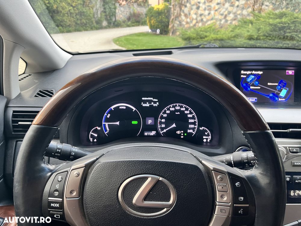 Lexus Seria RX - 9