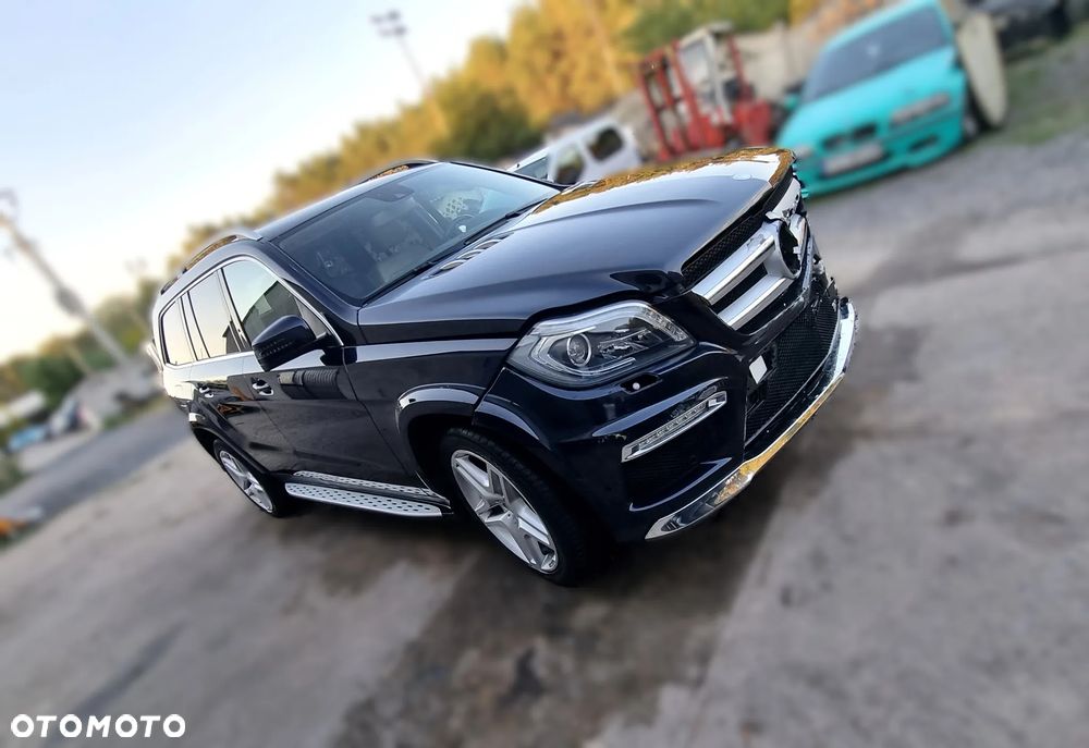 Mercedes-Benz GL 500 4Matic 7G-TRONIC - 1