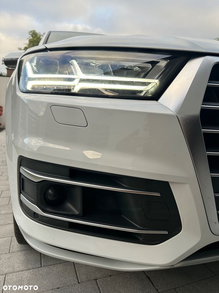 Audi Q7 3.0 TFSI Quattro Tiptronic - 32