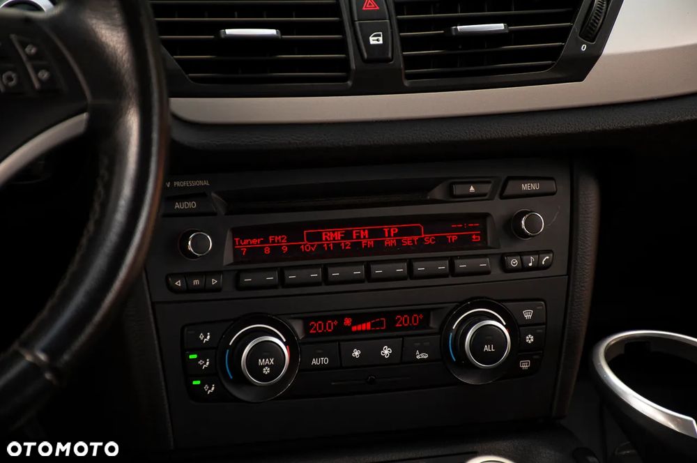 BMW X1 sDrive20d - 30
