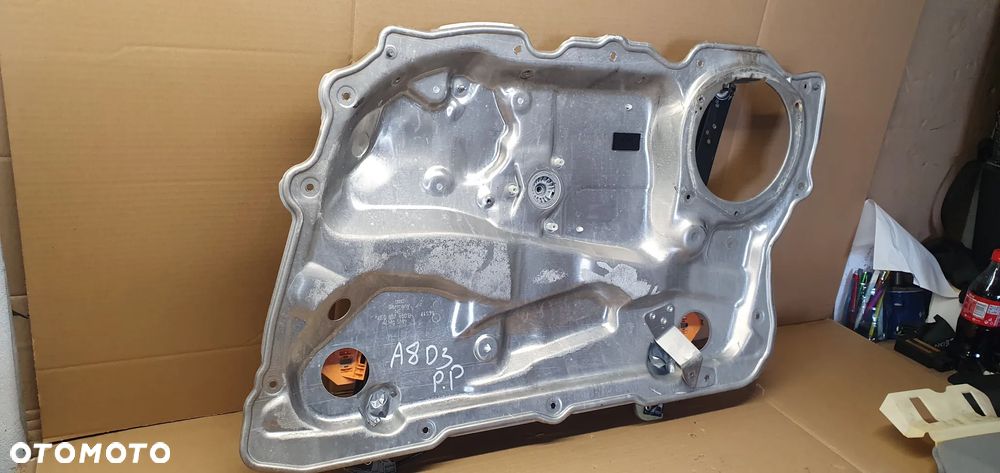 Mechanizm podnośnik szyby prawy przód Audi A8 D3 4E0837850B - 3