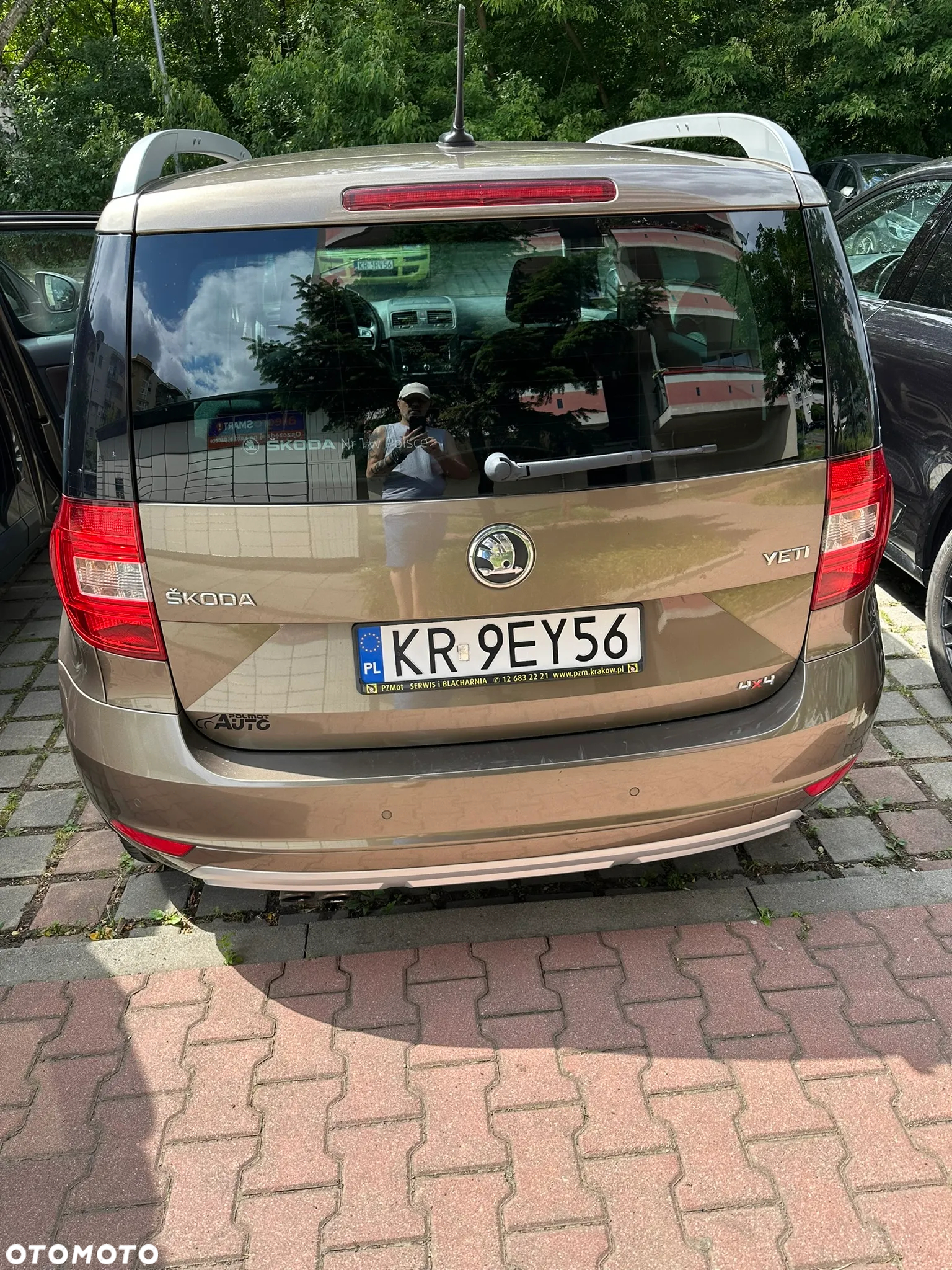Skoda Yeti 2.0 TDI DPF 4x4 L&K - 11