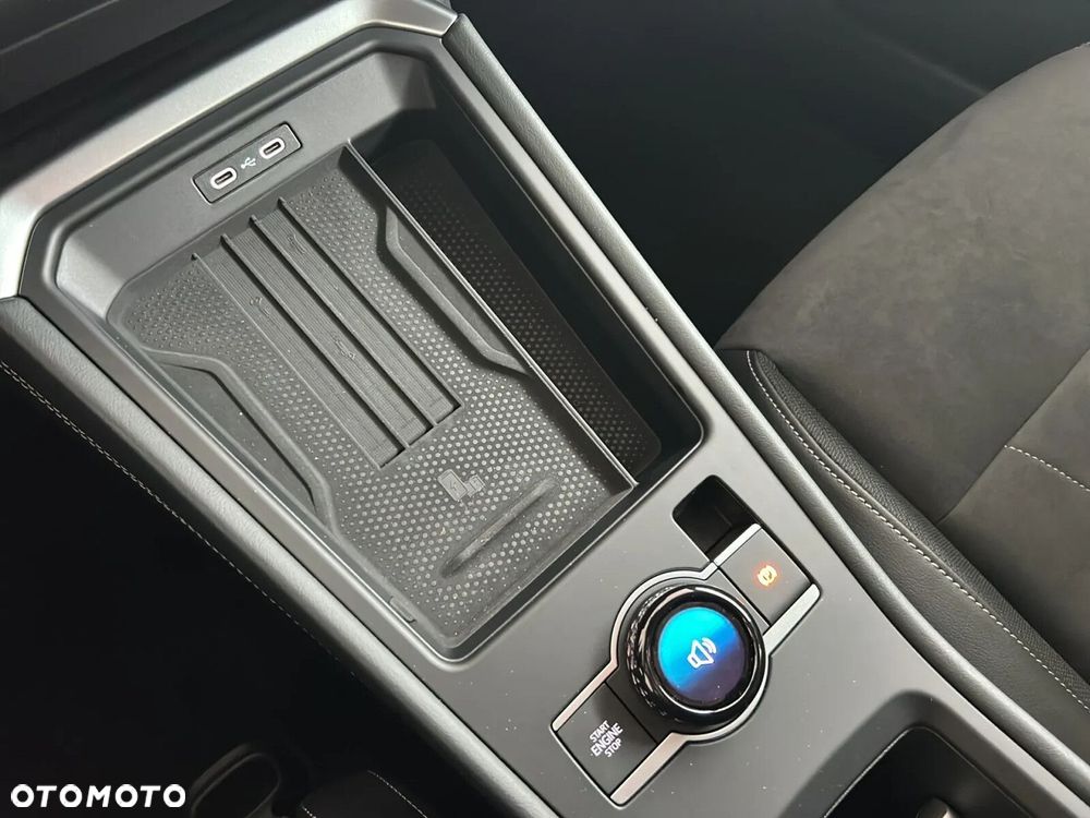 Volkswagen T-Roc - 25