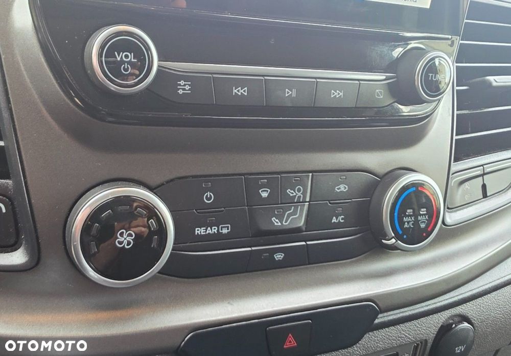 Ford Transit Custom - 15