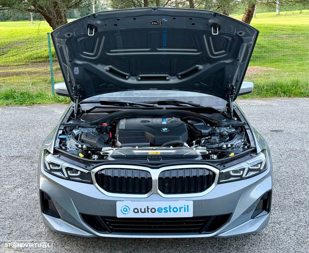 BMW 320 - 13
