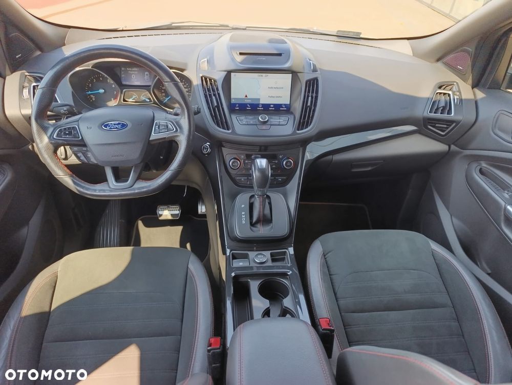 Ford Kuga 2.0 EcoBoost AWD ST Line ASS GPF - 11