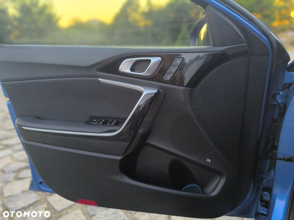 Kia ProCeed - 20