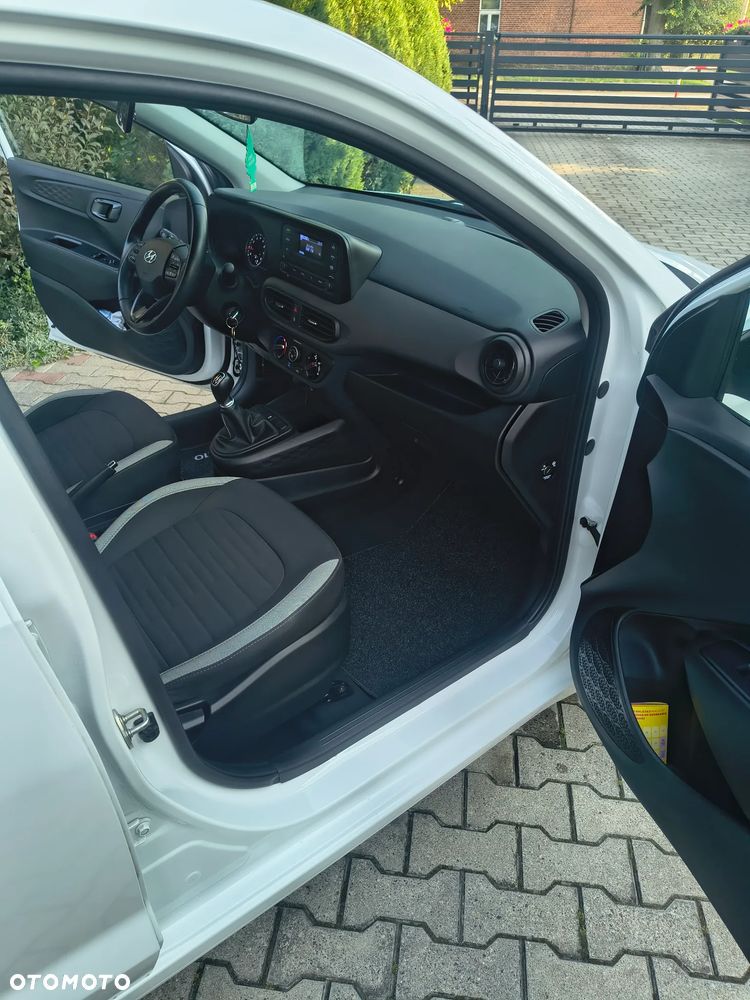 Hyundai i10 1.0 Pure - 28