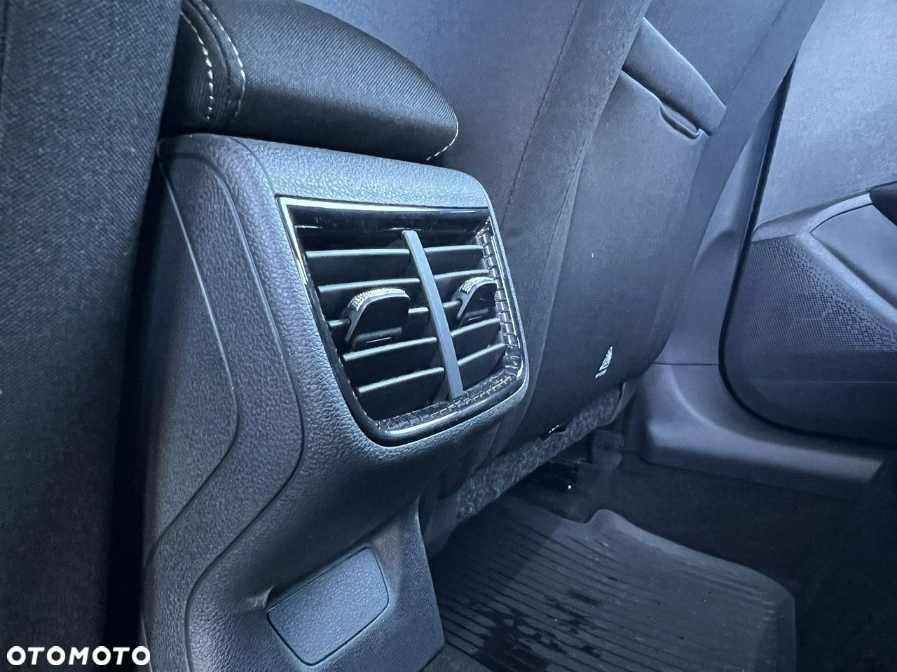 Skoda Fabia - 35