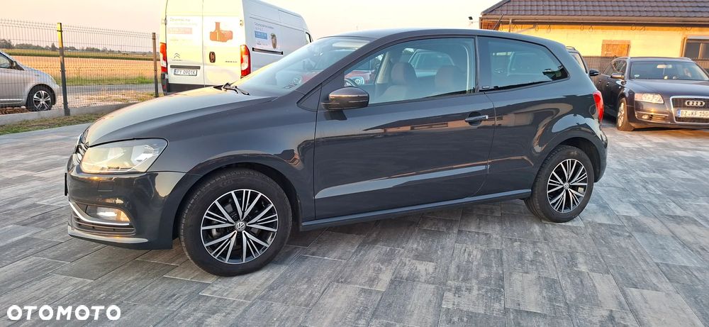 Volkswagen Polo 1.4 TDI Blue Motion Technology Allstar - 39