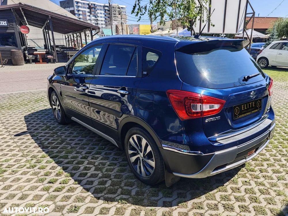 Suzuki S-Cross 1.4 Boosterjet Mild Hybrid AllGrip Luxus - 4