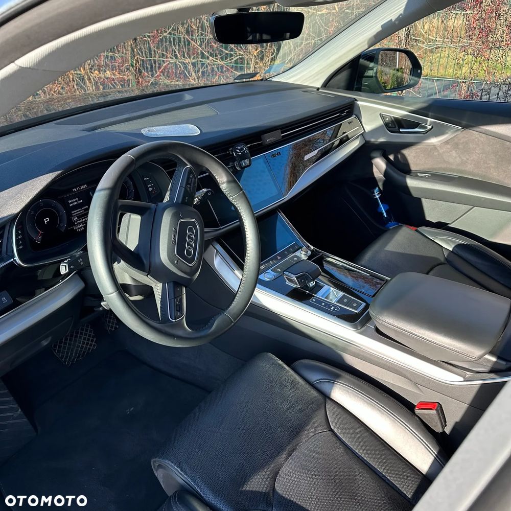 Audi Q8 50 TDI mHEV Quattro Tiptronic - 4