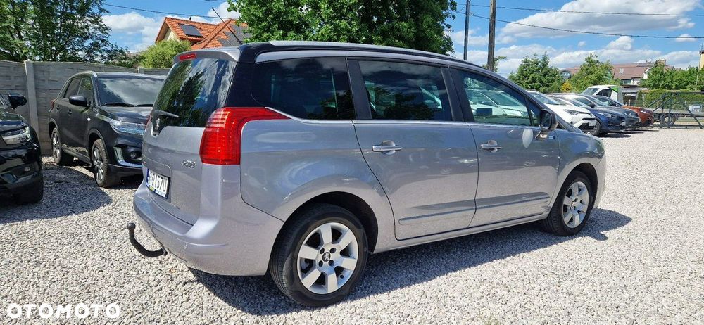 Peugeot 5008 - 14